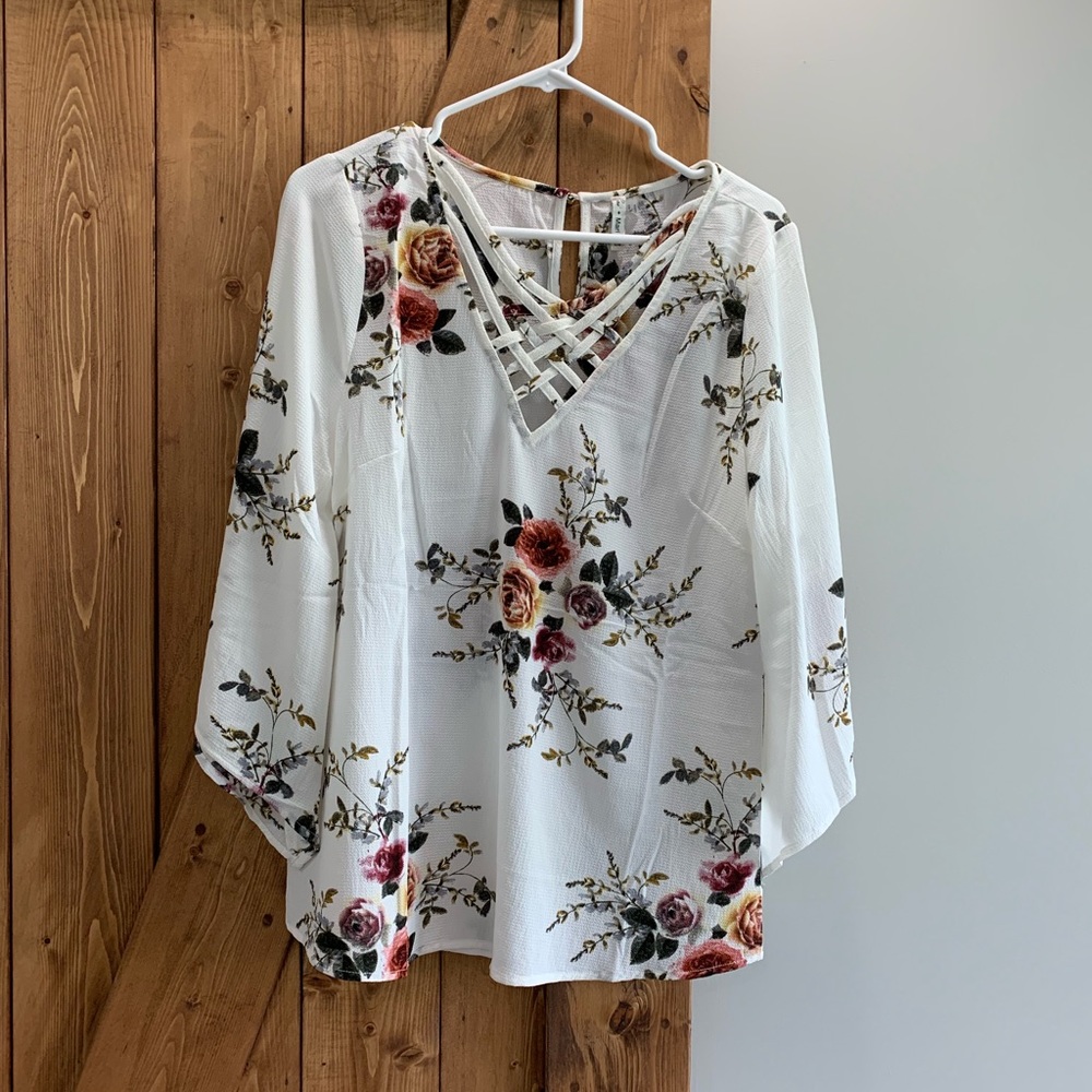 Women’s floral shirt